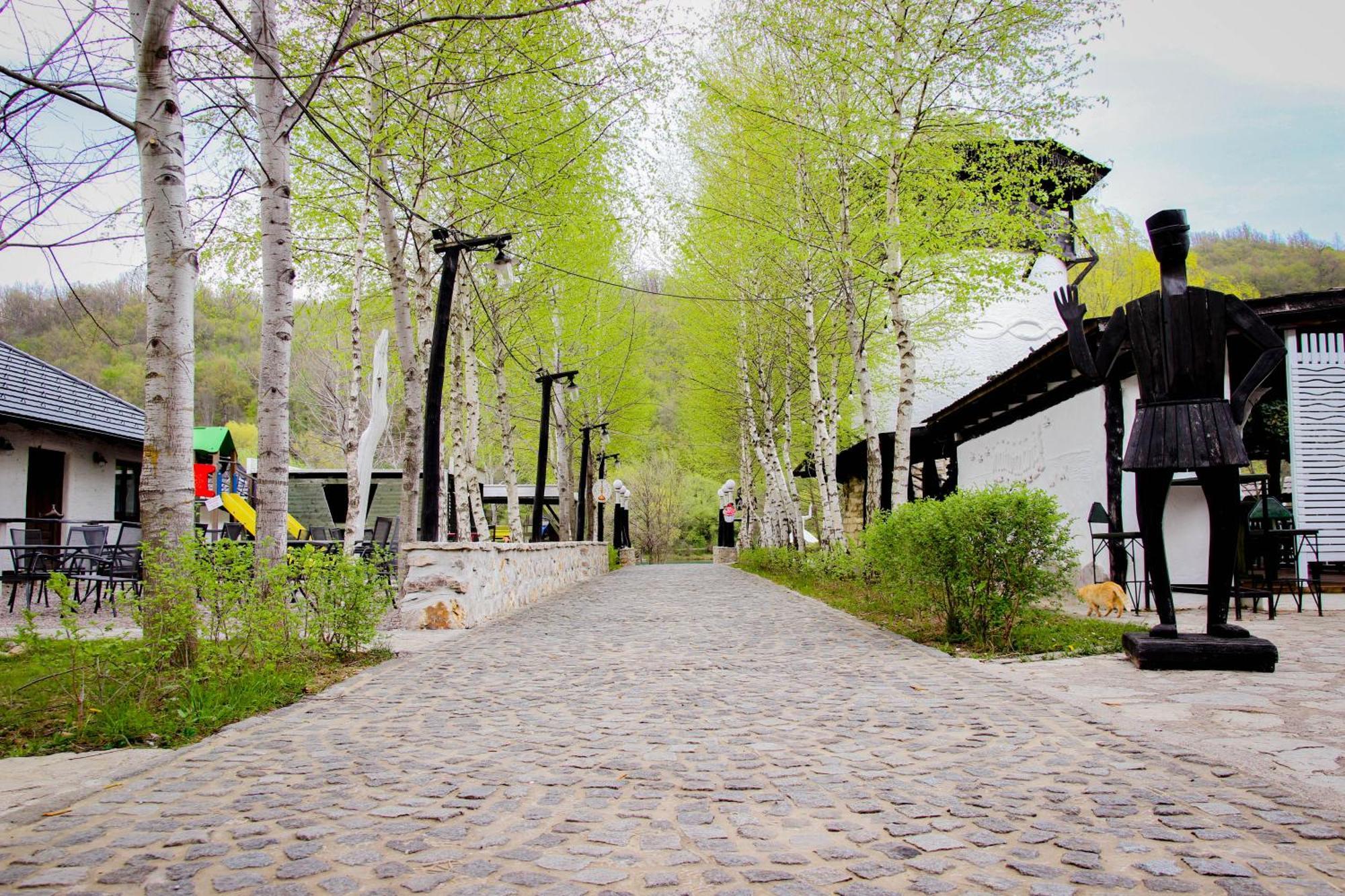 Hotel Opal Art Lohovo Exterior foto